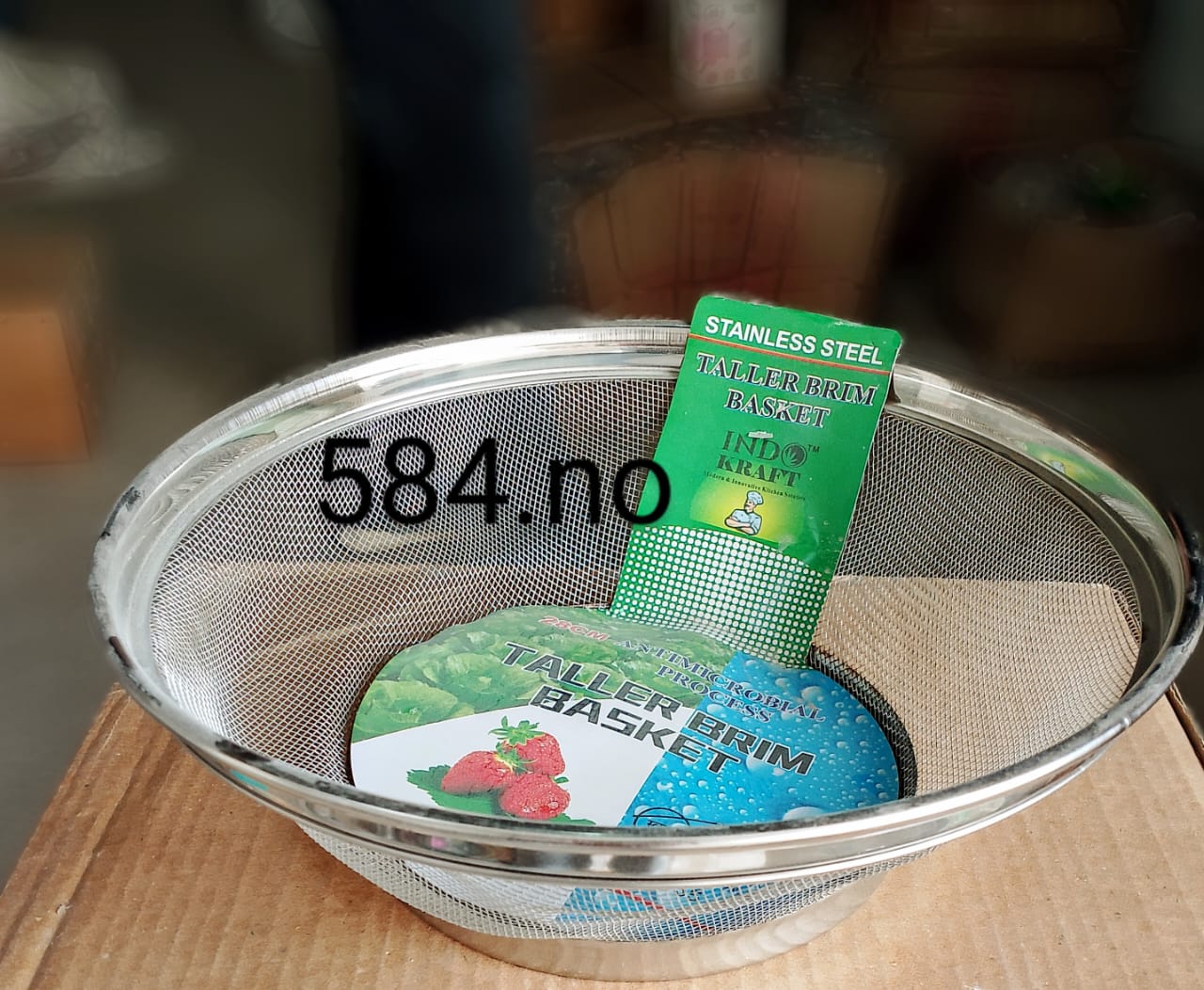 STEEL  FRUIT  BASKET